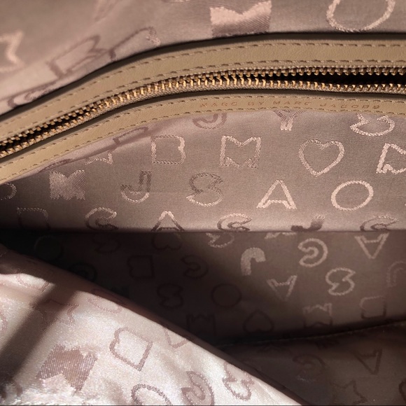 Marc Jacobs Top Handle With Cross Body Strap - Picture 4 of 5